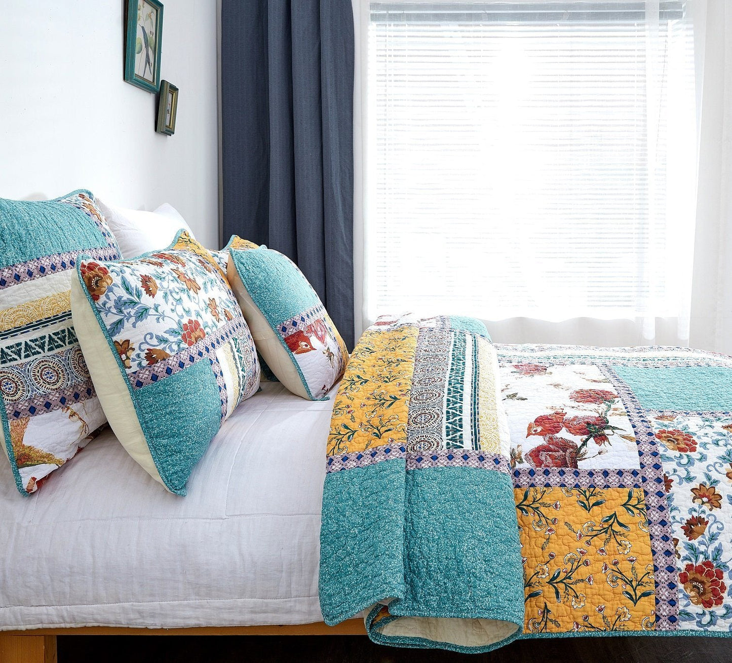 Tache Old World Garden Pastel Blue Yellow Red Hummingbirds Cotton Patchwork Quilt Set (JHW-936)-4
