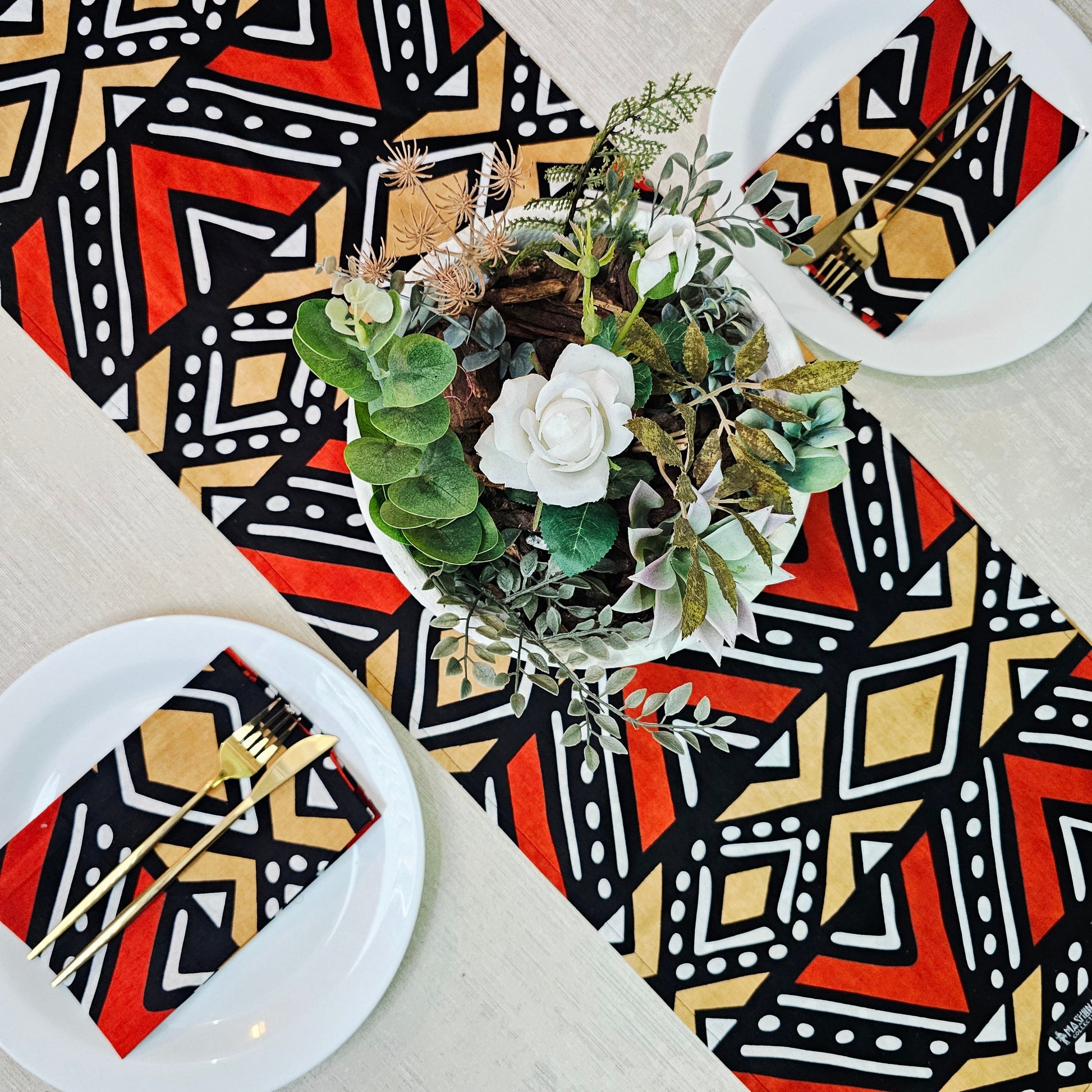 Table Runner and Set of 8 Napkins |  100% Cotton African Print Fabric-1