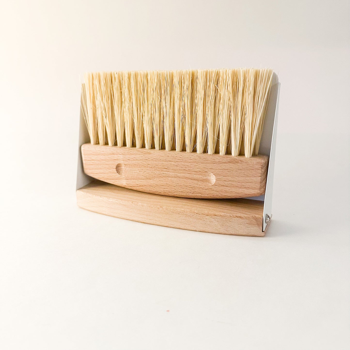 Magnetic Hand Broom & Dustpan Set with Natural Sisal Bristles-2