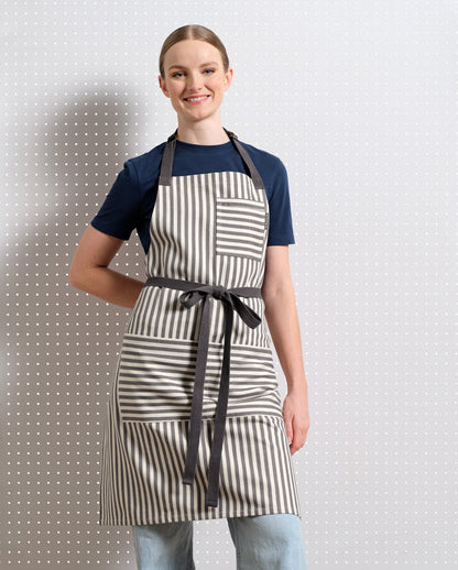 Bib Apron with Pockets-7