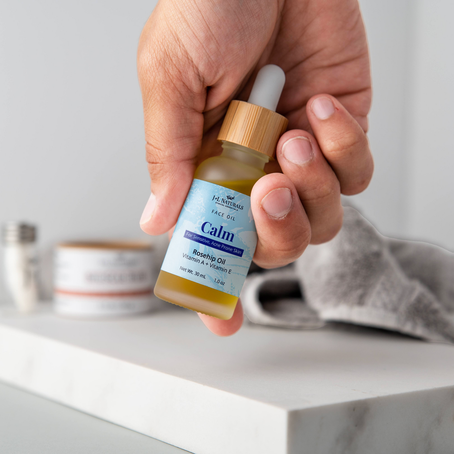 Natural Face Oil-4