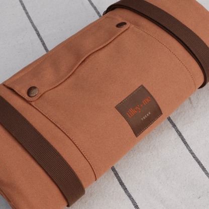 Neutral Canvas Travel Mat – Convertible (20×38, Foldable Carry Design)