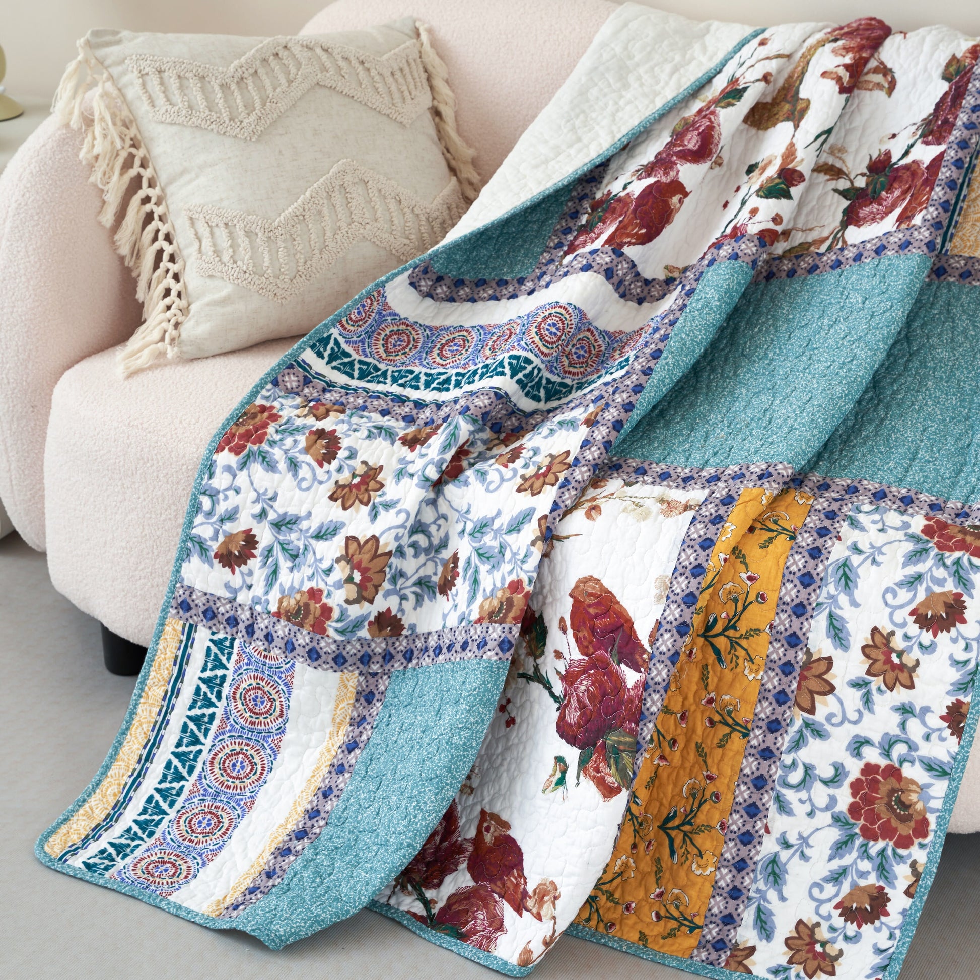 Tache Cotton Patchwork Old World Garden Pastel Blue Yellow Red Hummingbirds Quilted Throw Blanket (JHW-936)-4