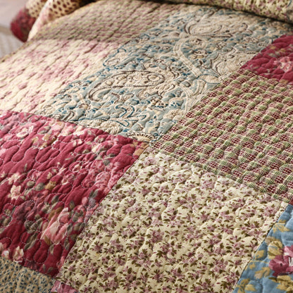 Tache Fairy Tale Tea Party Beige Burgundy Paisley Floral Cotton Patchwork Quilt Set (DXJ103443)-3