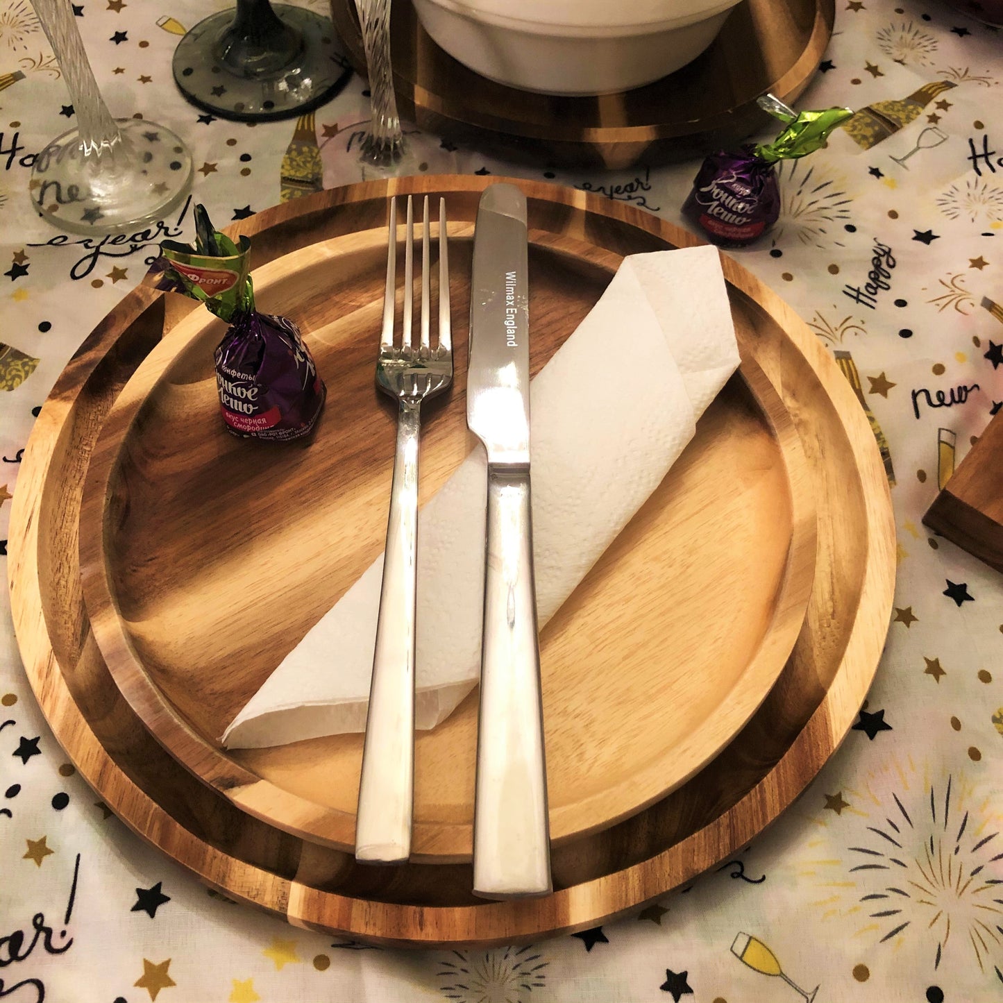 [ Set of 3 ] Zavis Green Acacia Wood Round Stackable Plate / Platter 12" | Dishwasher Safe-4