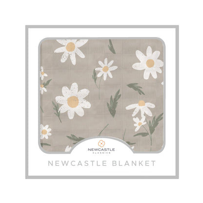 White Daisy Bamboo Newcastle Blanket-0