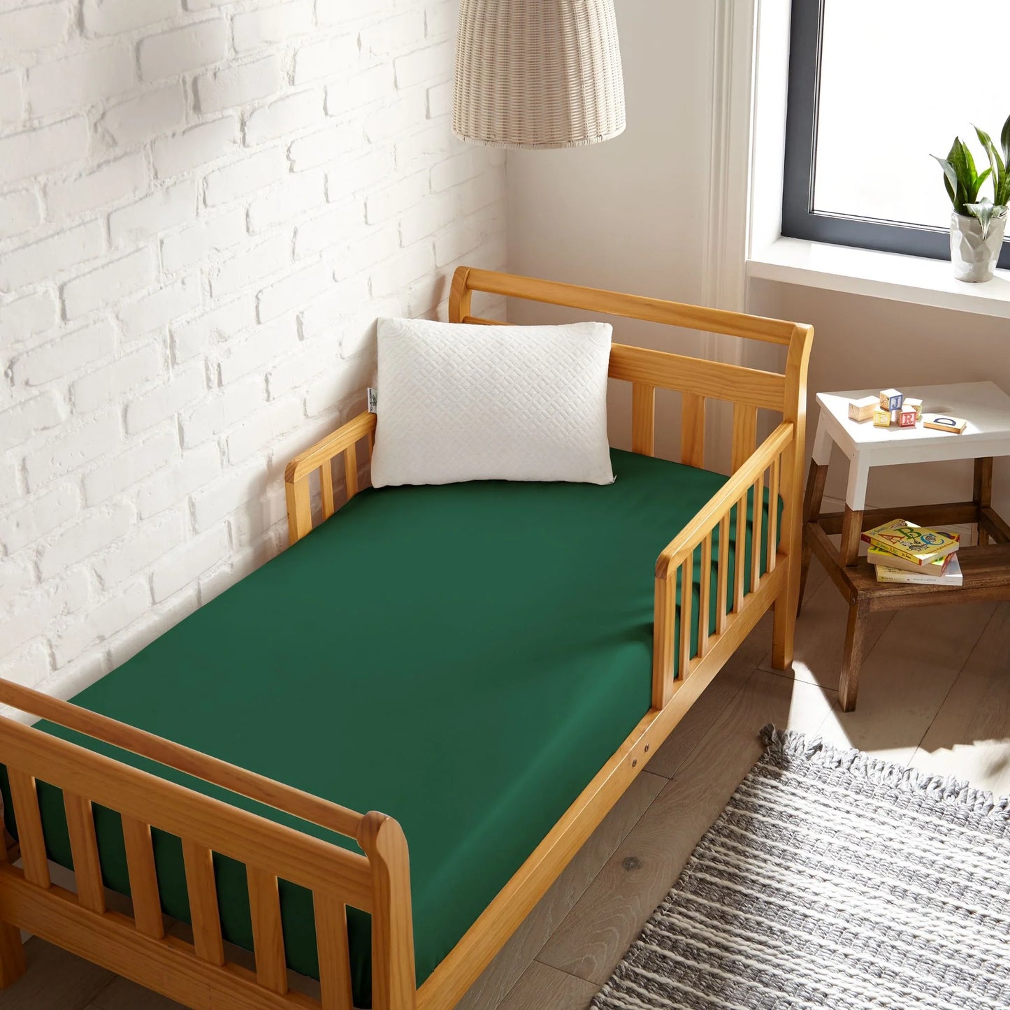 Bamboo Crib Sheet – Cooling Bamboo Crib Fitted Sheet (100% Bamboo Viscose)