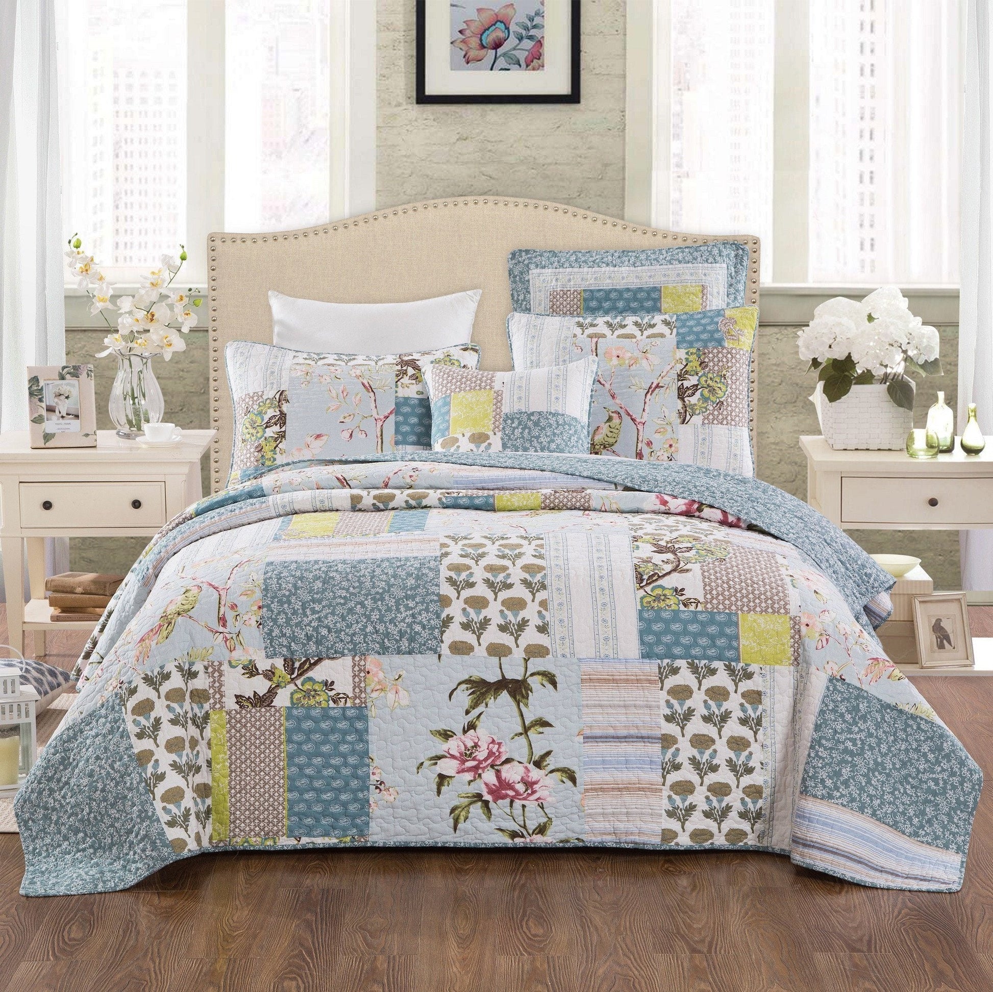 Tache 2-3 Piece Cotton Sky Breeze Pastel Blue Patchwork Quilt Set (JHW-684)-5