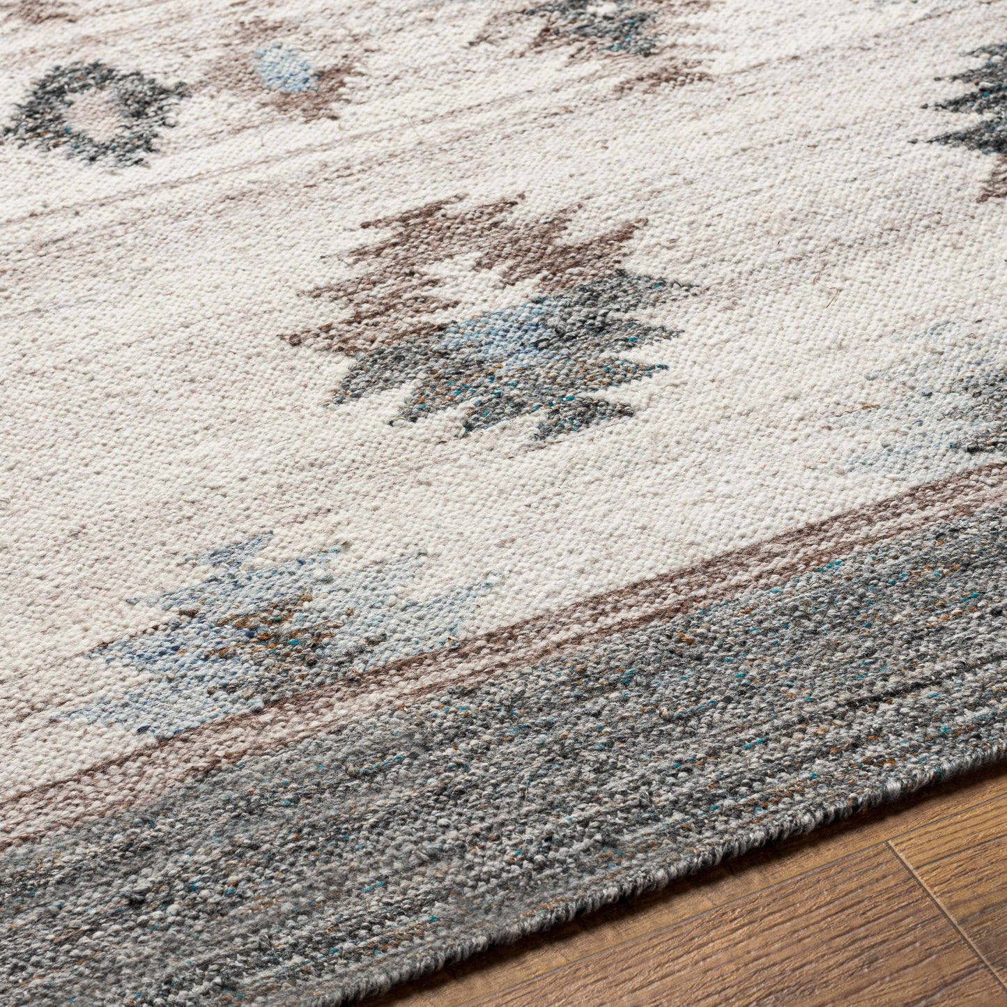 Duyen Area Rug - Clearance-4